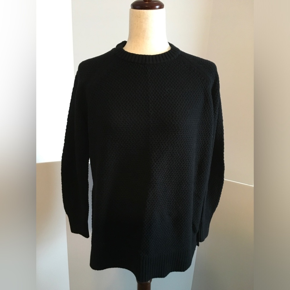 Old Navy Women’s  Crewneck Sweater